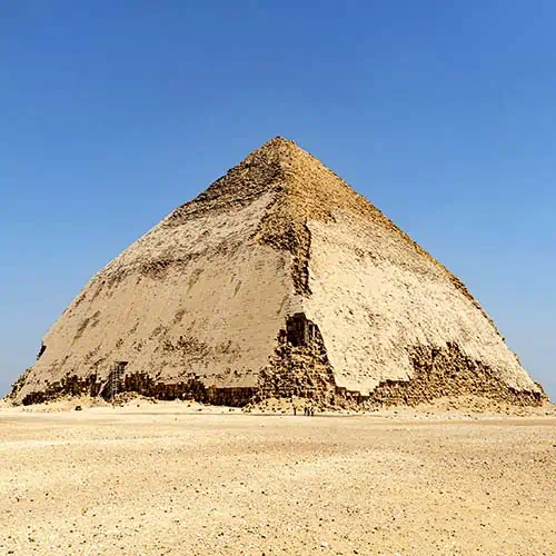 travel-egypt-tours--Giza-Dahshur-Pyramid