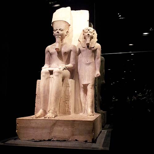 travel-egypt-tours-Cairo-egyptian-museum